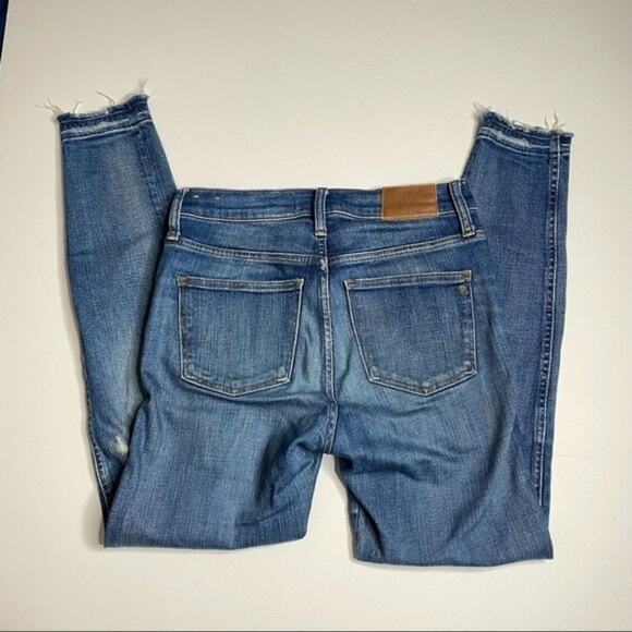 Madewell 9”‎ High Rise Skinny Jeans Rip and Repair - Picture 5 of 10